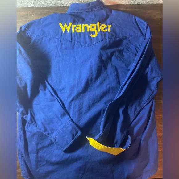 Vintage Western style Wrangler Men's Button Down Blue/Yellow Large Cowboy Shirt - Picture 3 of 3